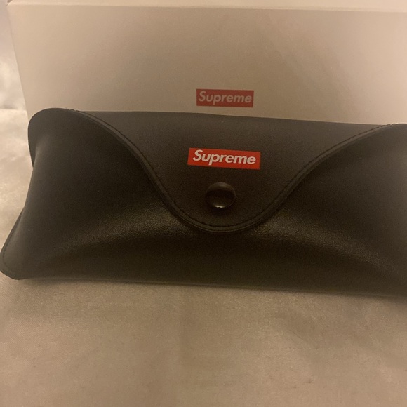 Supreme Plaza sunglasses